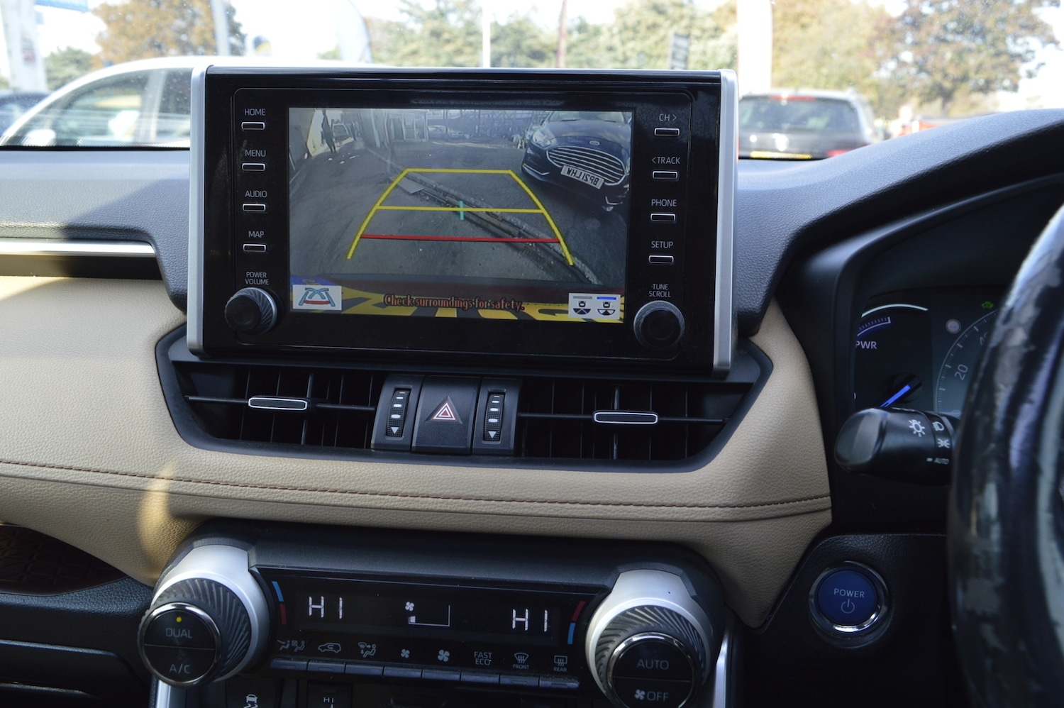 Used Toyota RAV4 2019 for sale - 76120144: Photo 21