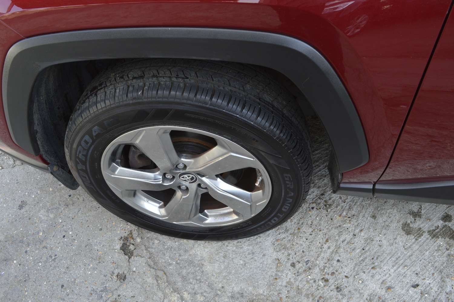 Used Toyota RAV4 2019 for sale - 76120144: Photo 28