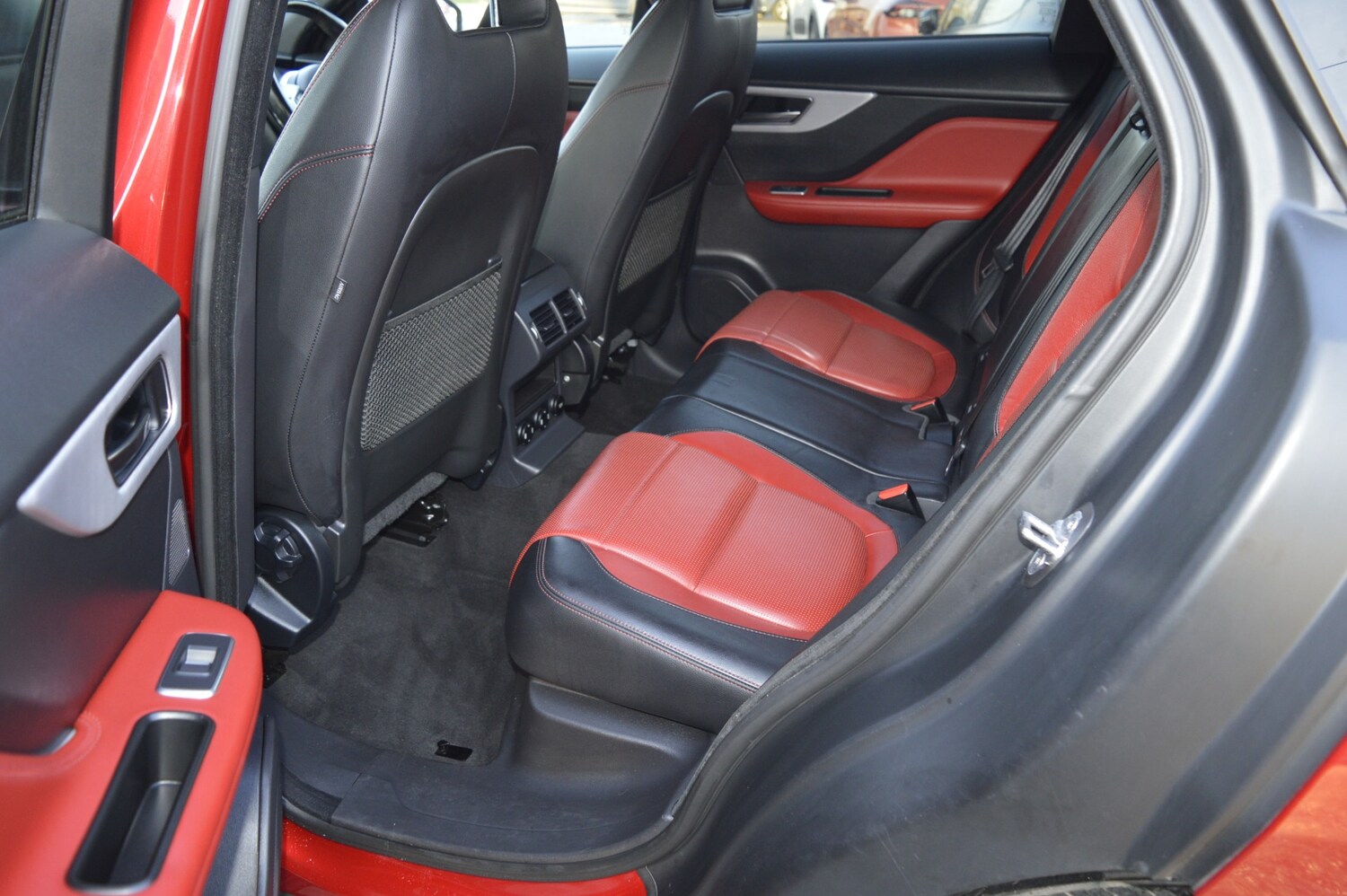 Used Jaguar F-Pace 2017 for sale - 77951450: Photo 11