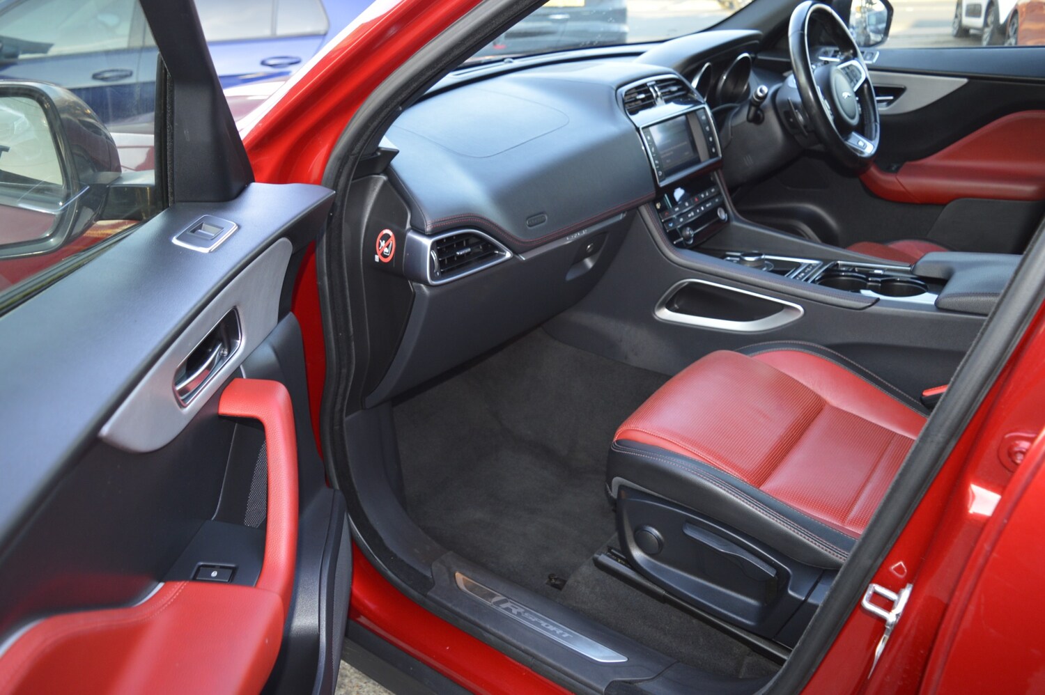 Used Jaguar F-Pace 2017 for sale - 77951450: Photo 12