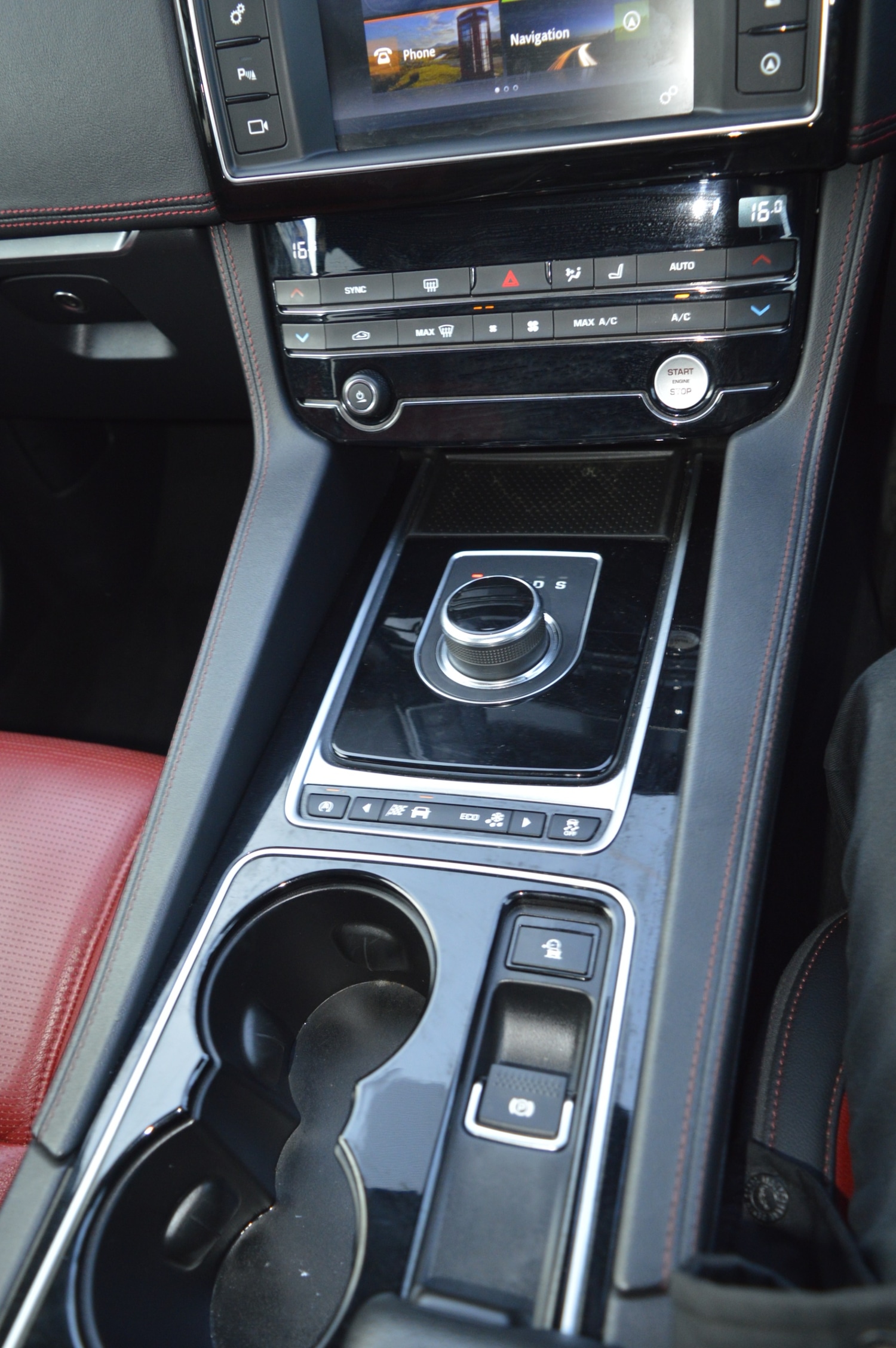 Used Jaguar F-Pace 2017 for sale - 77951450: Photo 21