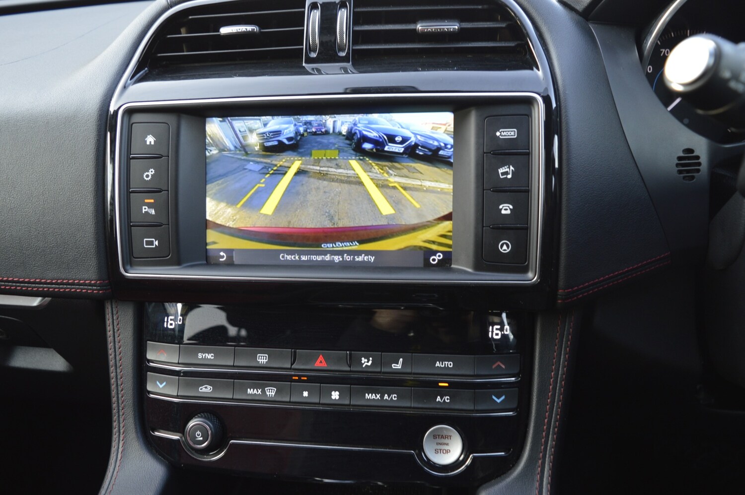 Used Jaguar F-Pace 2017 for sale - 77951450: Photo 22