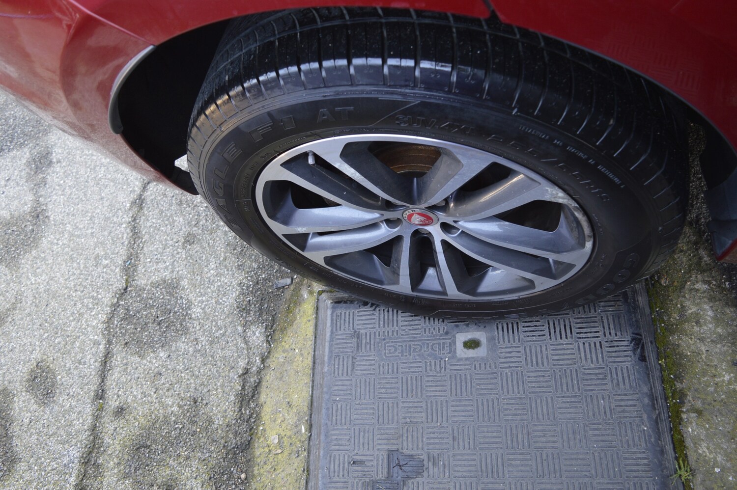 Used Jaguar F-Pace 2017 for sale - 77951450: Photo 25