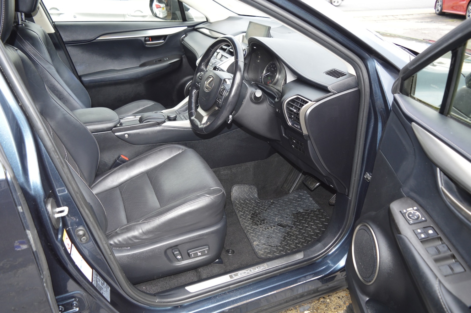 Used Lexus NX 2015 for sale - 76553776: Photo 14