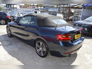 Used BMW 2 Series 2016 for sale - 77404778: Photo