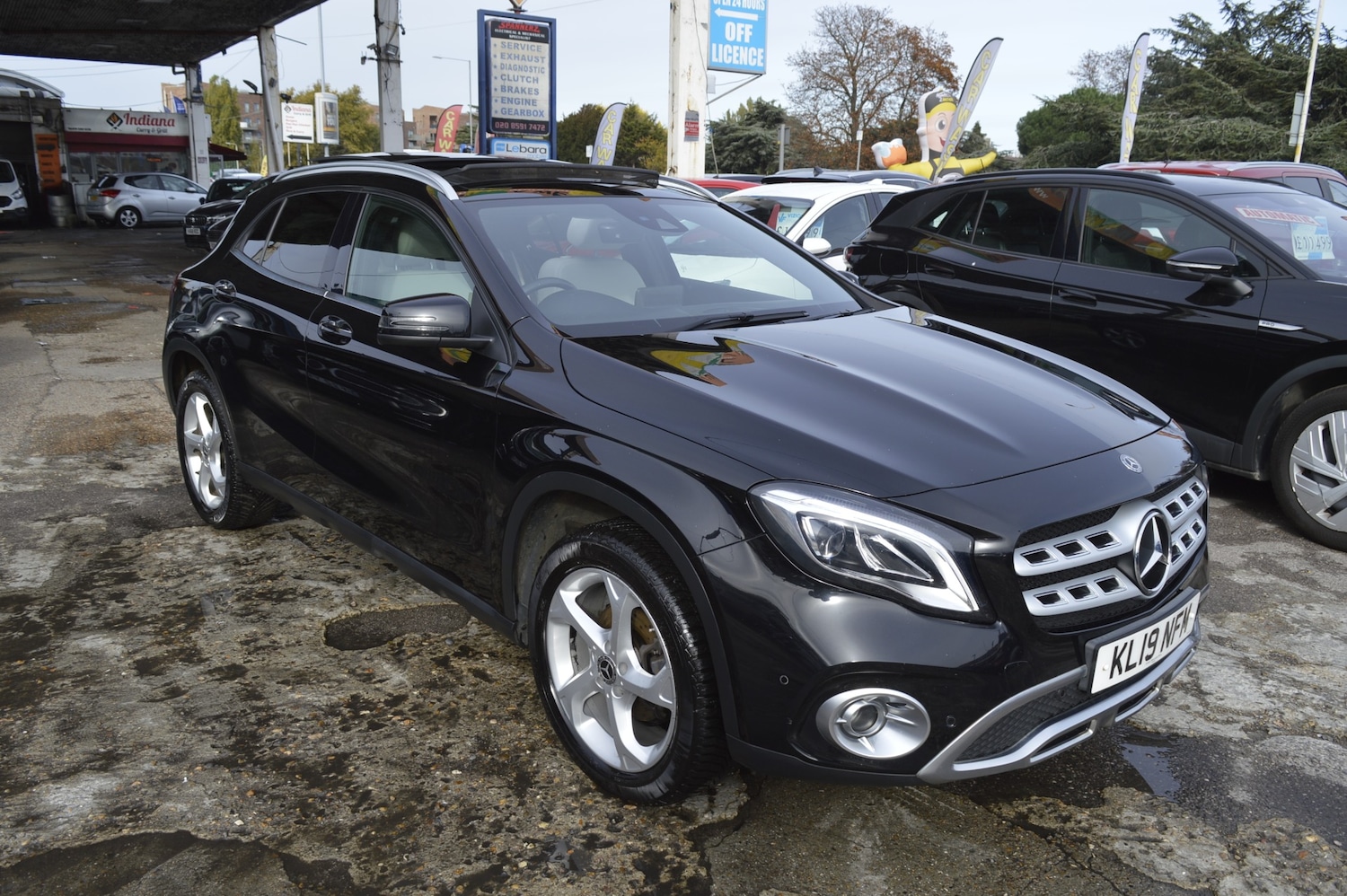 Used Mercedes-Benz GLA 2019 for sale - 76415637: Photo 1