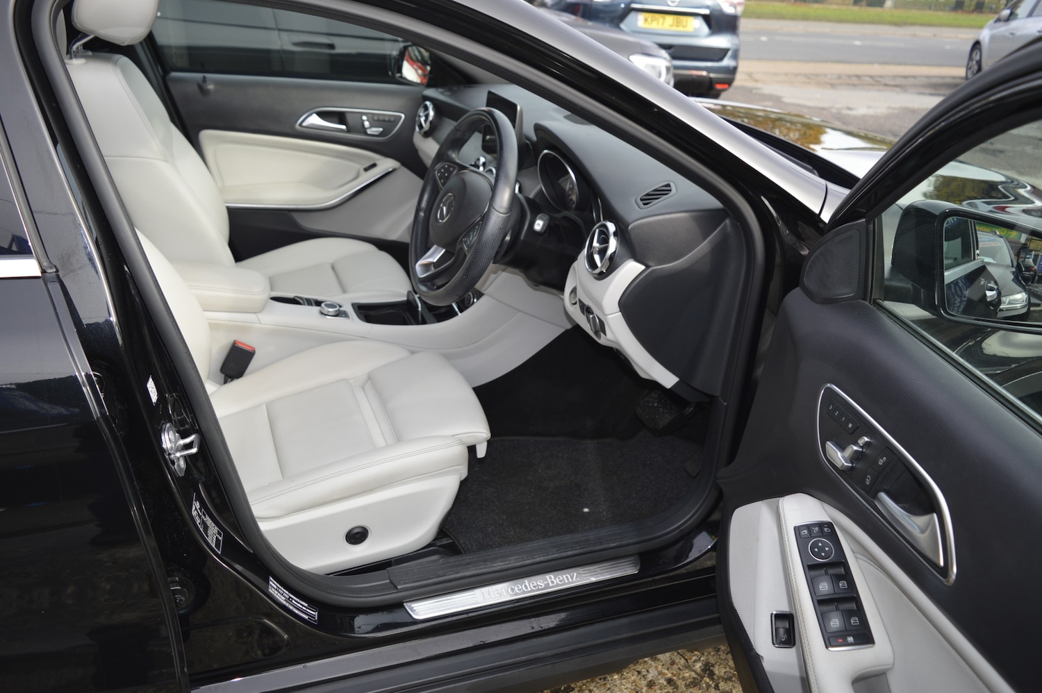 Used Mercedes-Benz GLA 2019 for sale - 76415637: Photo 15