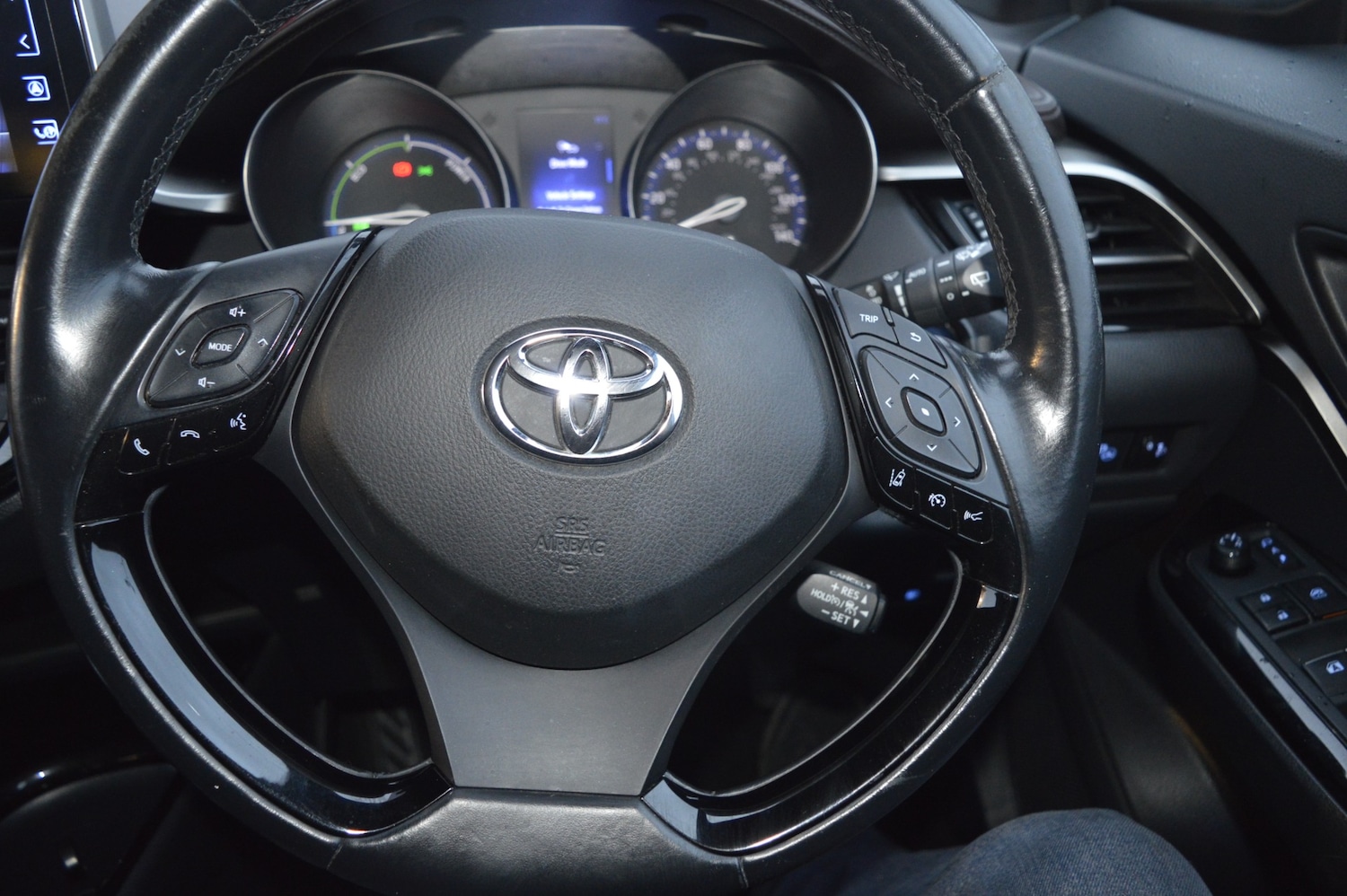 Used Toyota C-HR 2018 for sale - 76847286: Photo 16