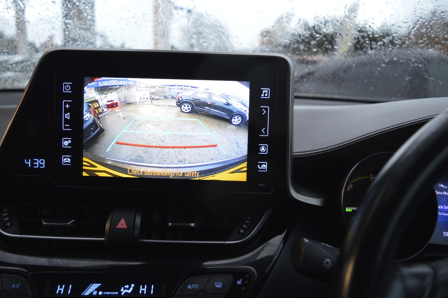 Used Toyota C-HR 2018 for sale - 76847286: Photo 21