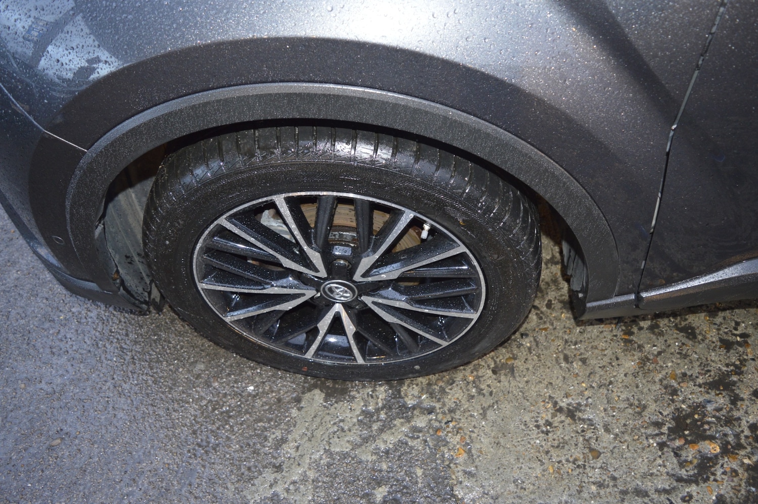 Used Toyota C-HR 2018 for sale - 76847286: Photo 27