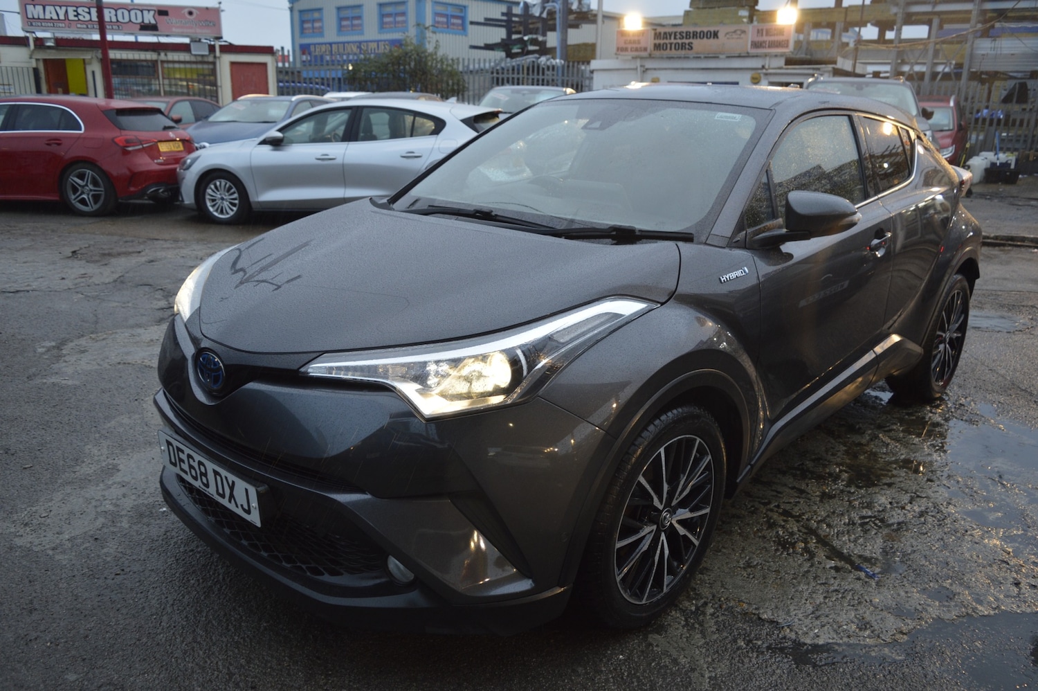 Used Toyota C-HR 2018 for sale - 76847286: Photo 3