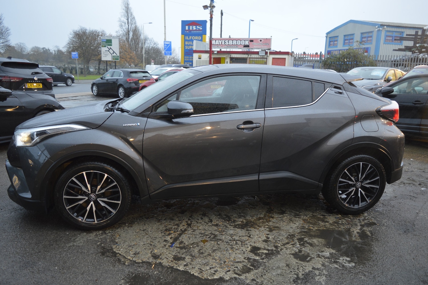 Used Toyota C-HR 2018 for sale - 76847286: Photo 5
