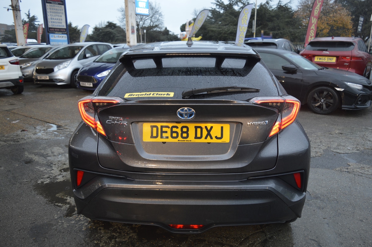 Used Toyota C-HR 2018 for sale - 76847286: Photo 8