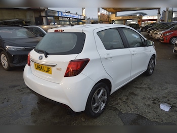 Used Toyota Yaris 2014 for sale - 76578276: Photo