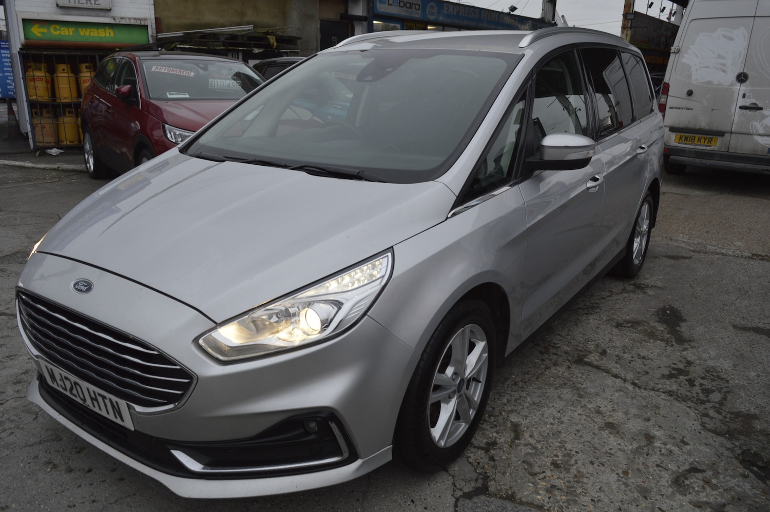 Used Ford Galaxy 2020 for sale - 77640208: Photo 3
