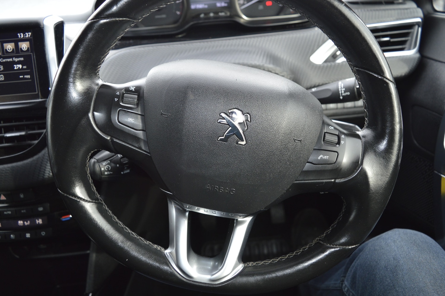 Used Peugeot 2008 2016 for sale - 77579858: Photo 16