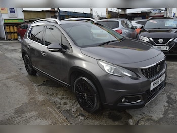 Used Peugeot 2008 2016 for sale - 77579858: Photo
