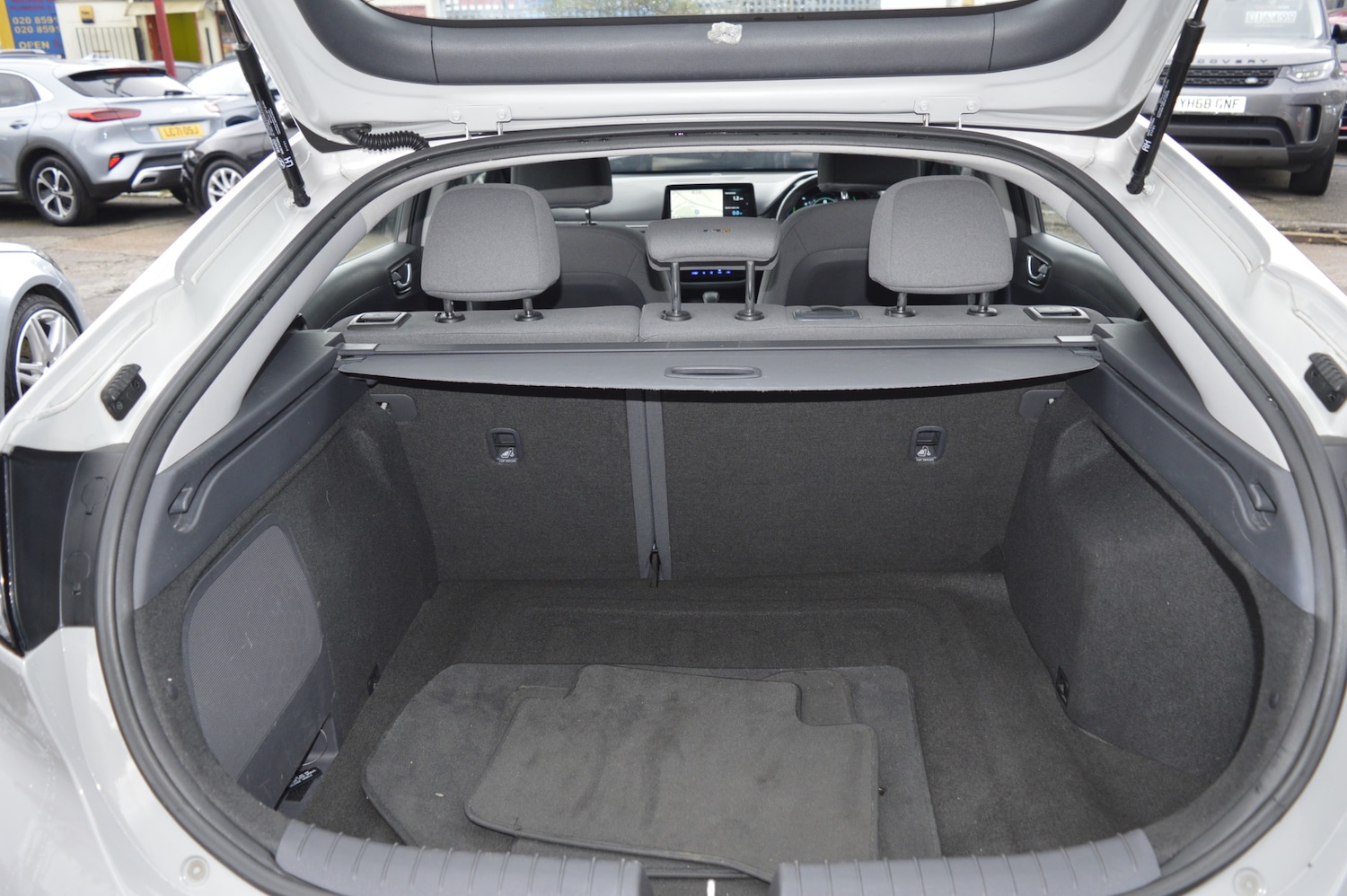 Used Hyundai IONIQ 2021 for sale - 76922410: Photo 9