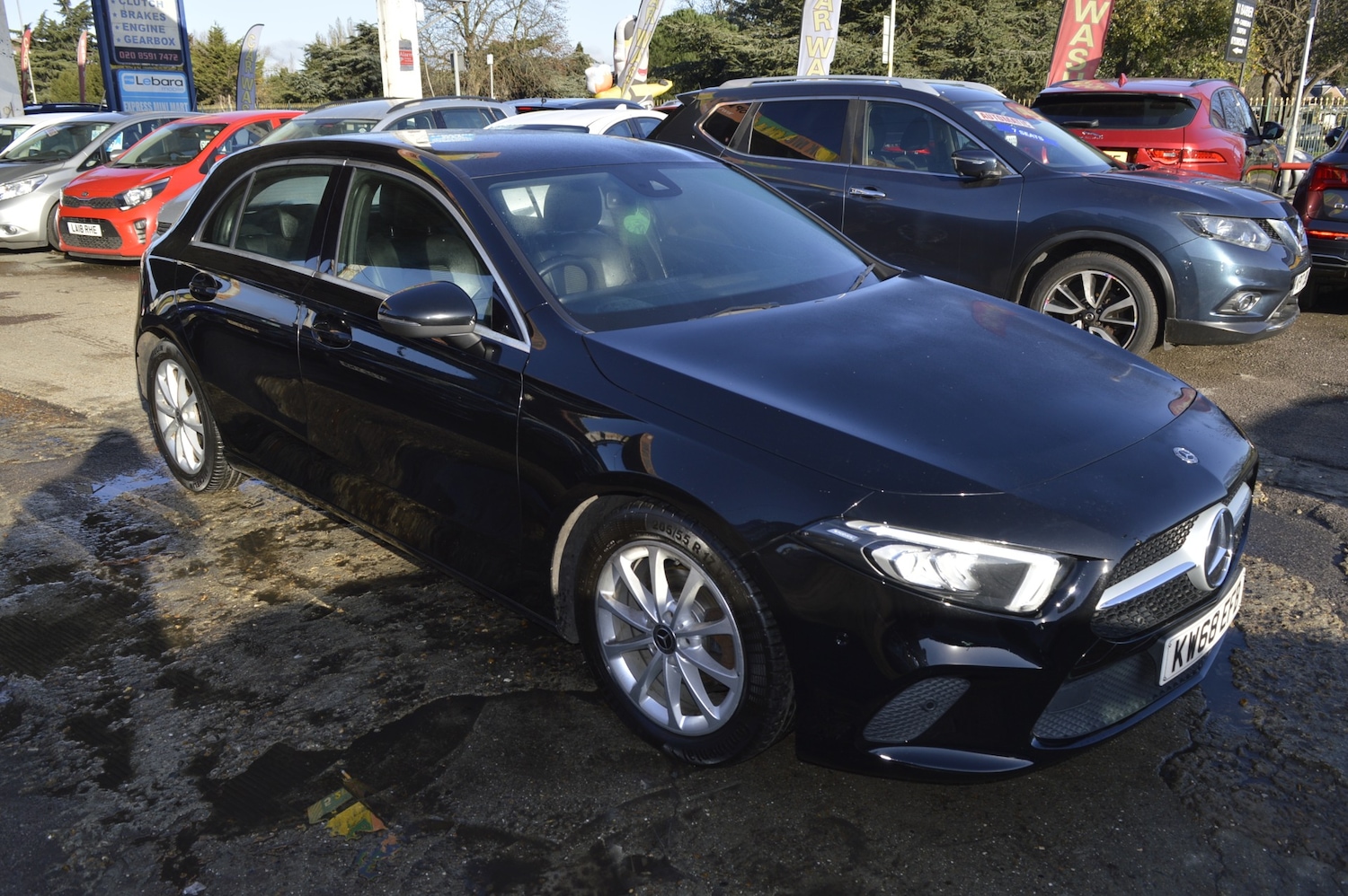 Used Mercedes-Benz A-Class 2018 for sale - 76693505: Photo 1