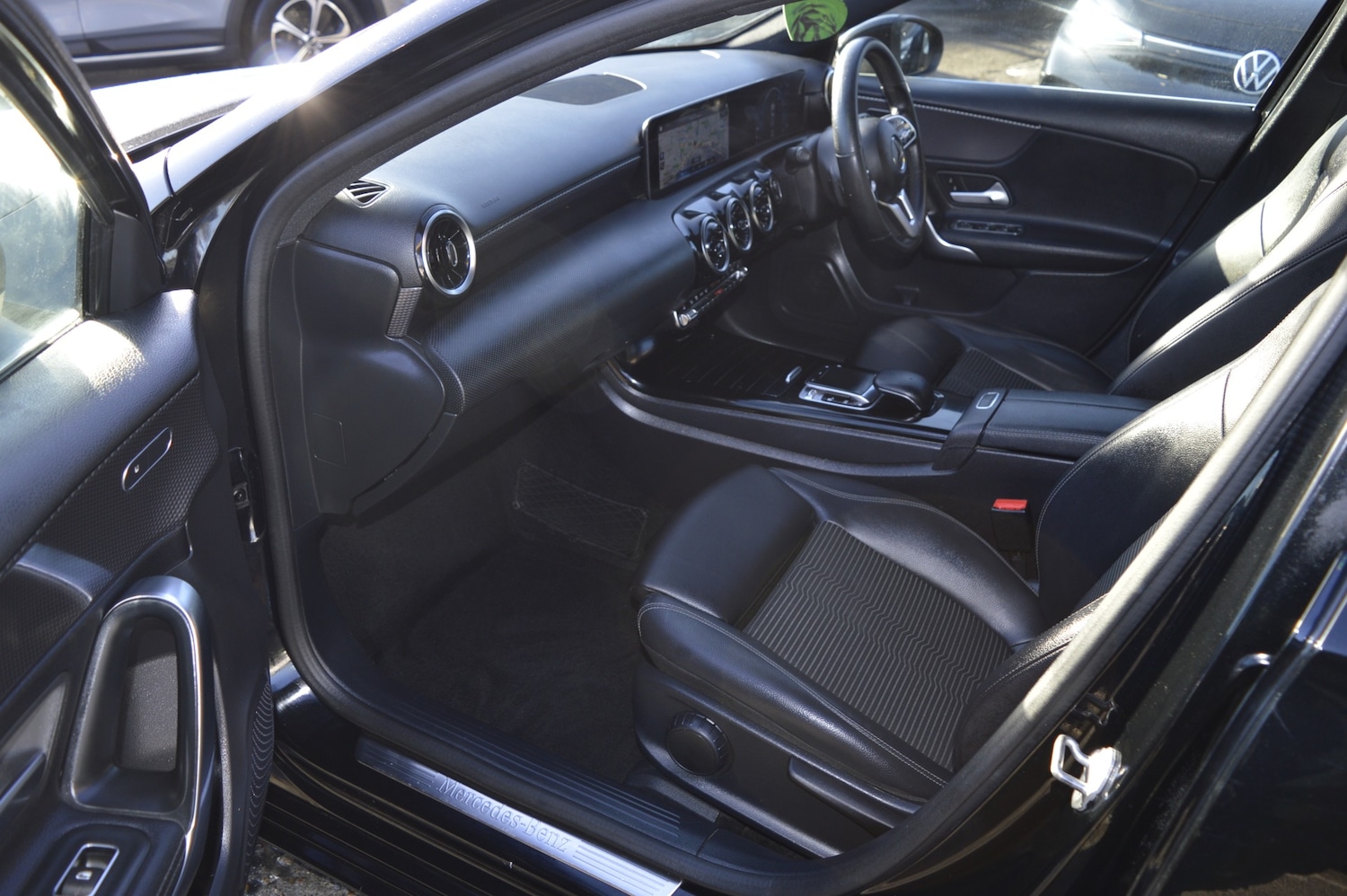 Used Mercedes-Benz A-Class 2018 for sale - 76693505: Photo 11