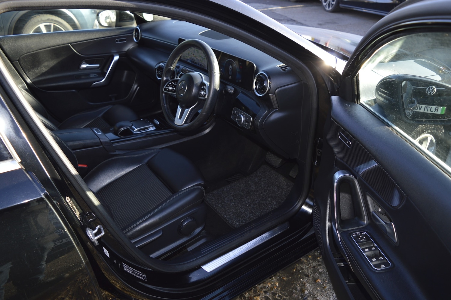 Used Mercedes-Benz A-Class 2018 for sale - 76693505: Photo 14