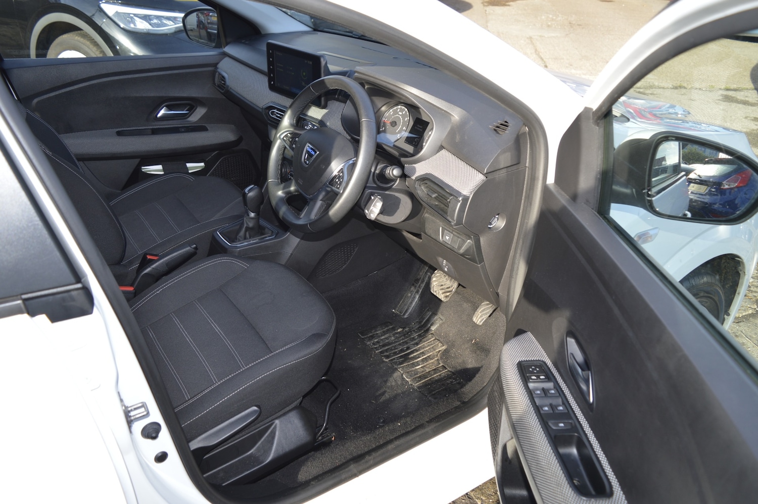 Used Dacia Sandero 2022 for sale - 76565544: Photo 14