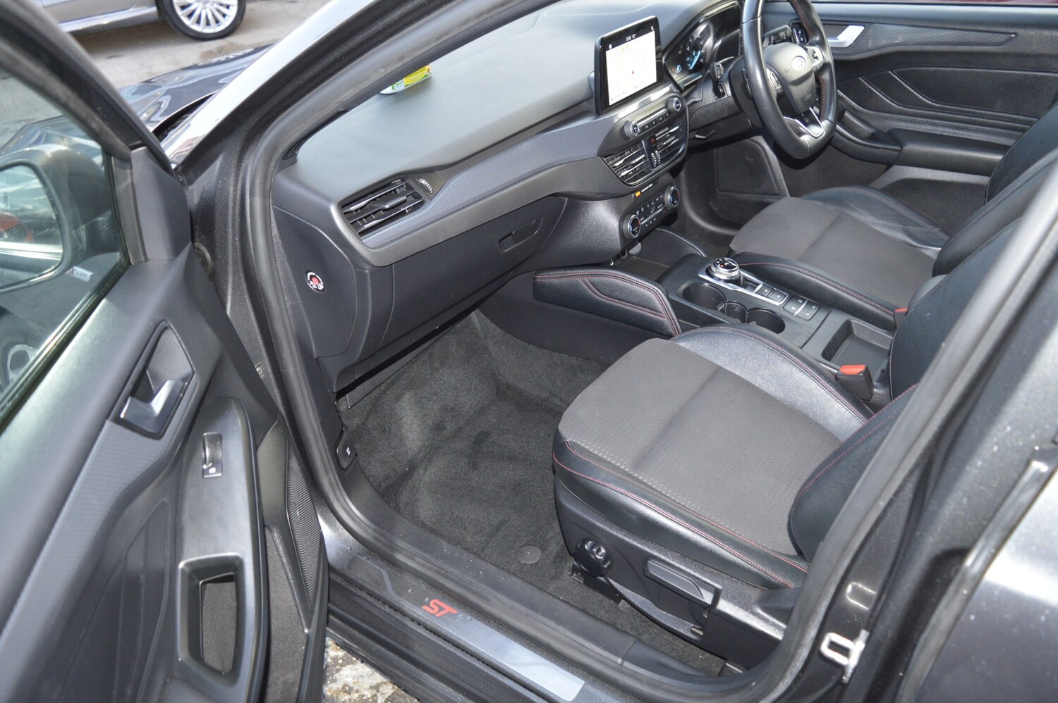 Used Ford Focus 2018 for sale - 77675780: Photo 11