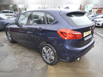 Used BMW 2 Series 2017 for sale - 77649979: Photo