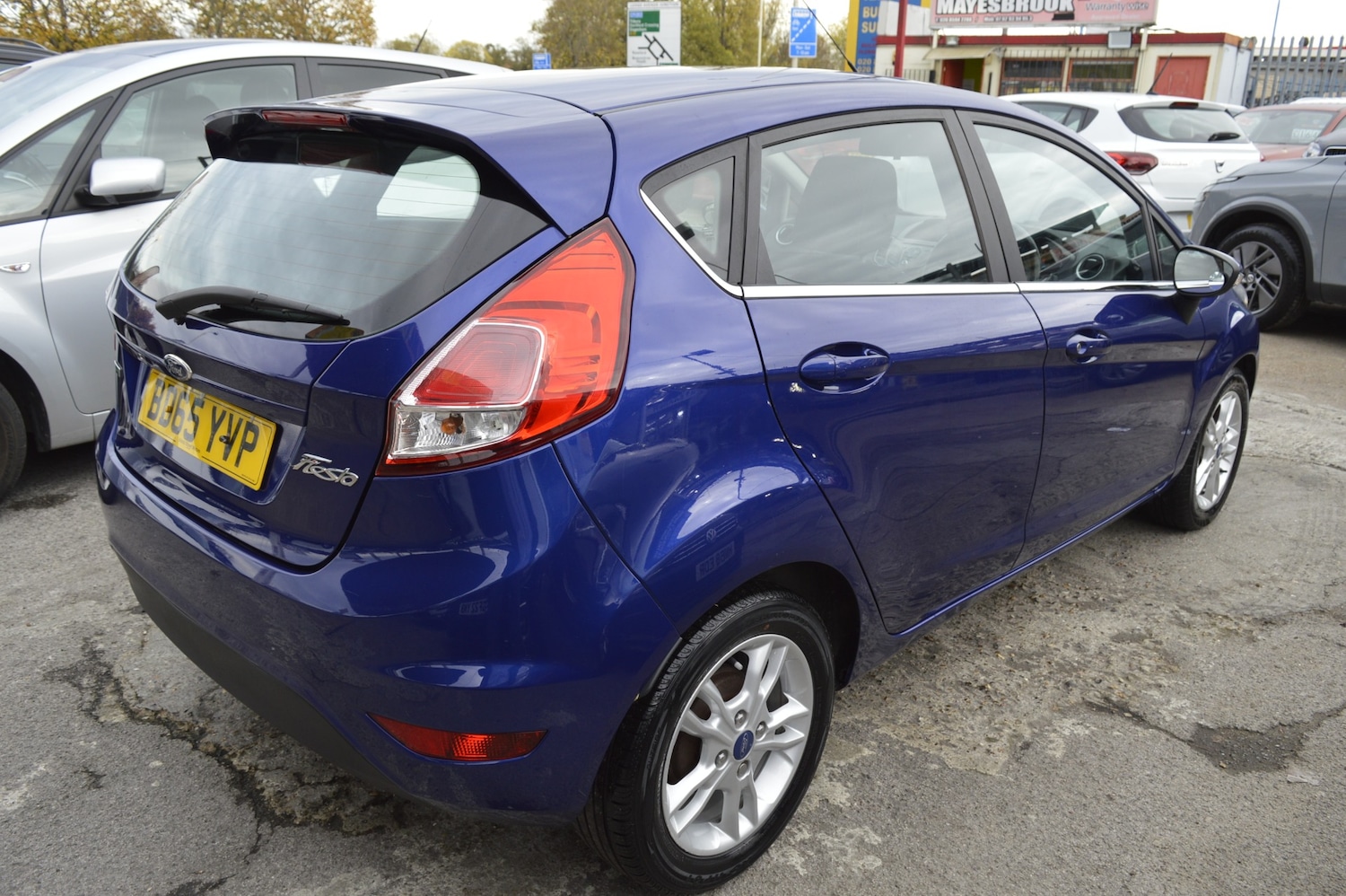 Used Ford Fiesta 2015 for sale - 76736357: Photo 2