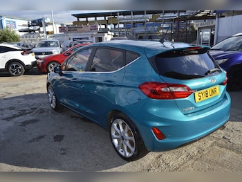 Used Ford Fiesta 2018 for sale - 78606760: Photo
