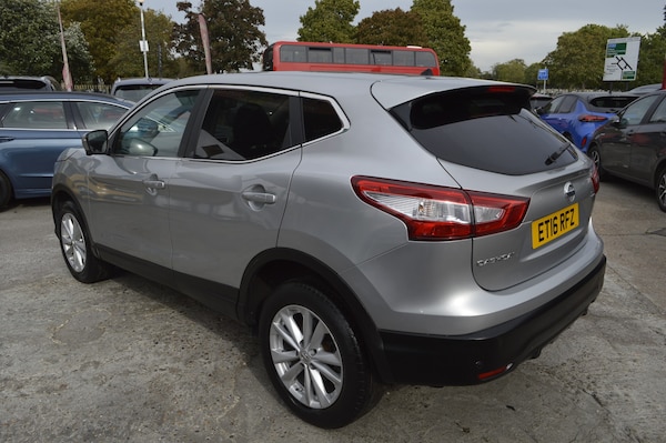 Used Nissan Qashqai 2016 for sale - 76018006: Photo 4