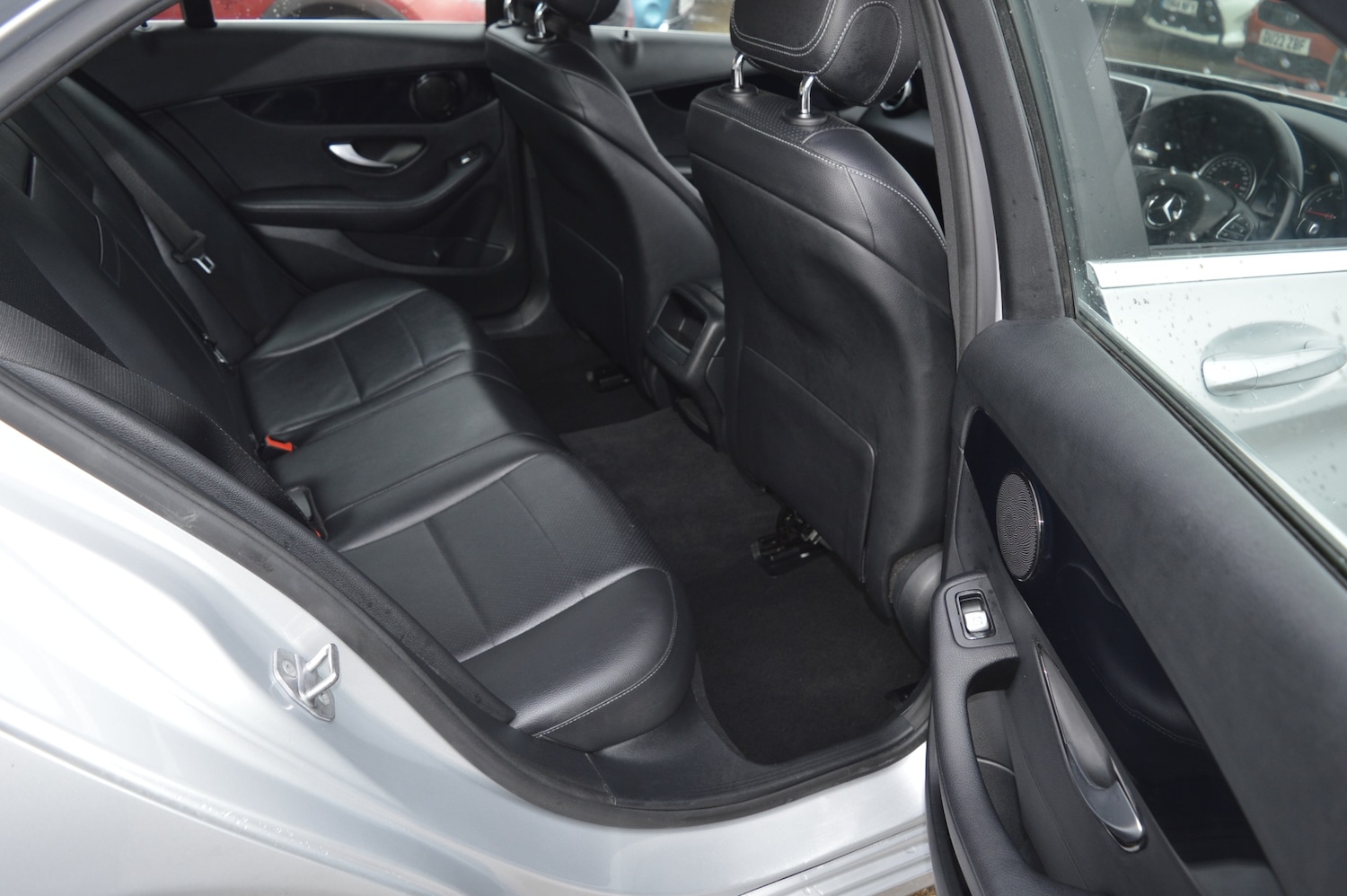 Used Mercedes-Benz C Class 2018 for sale - 77556060: Photo 12