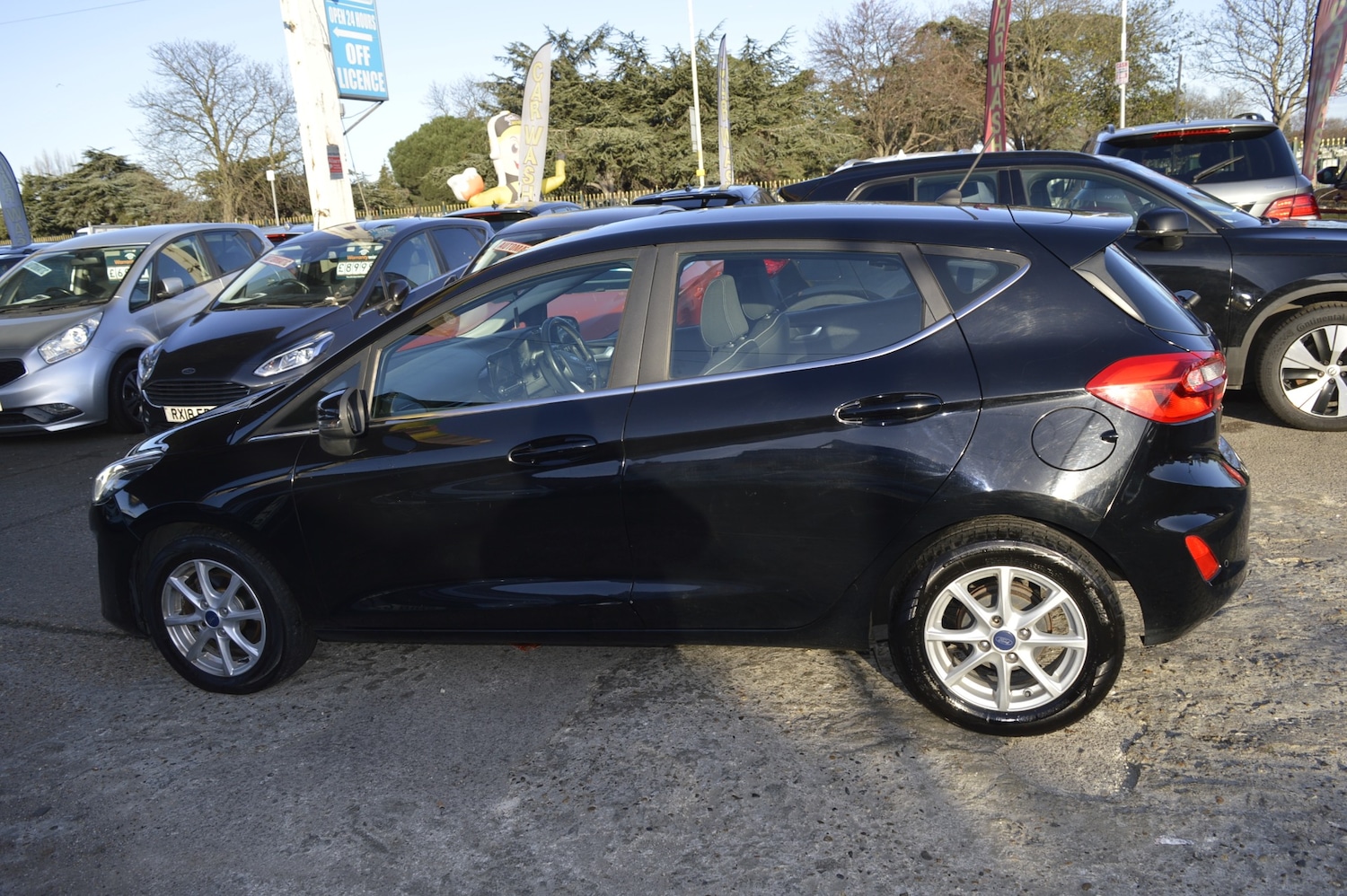 Used Ford Fiesta 2017 for sale - 77071206: Photo 5