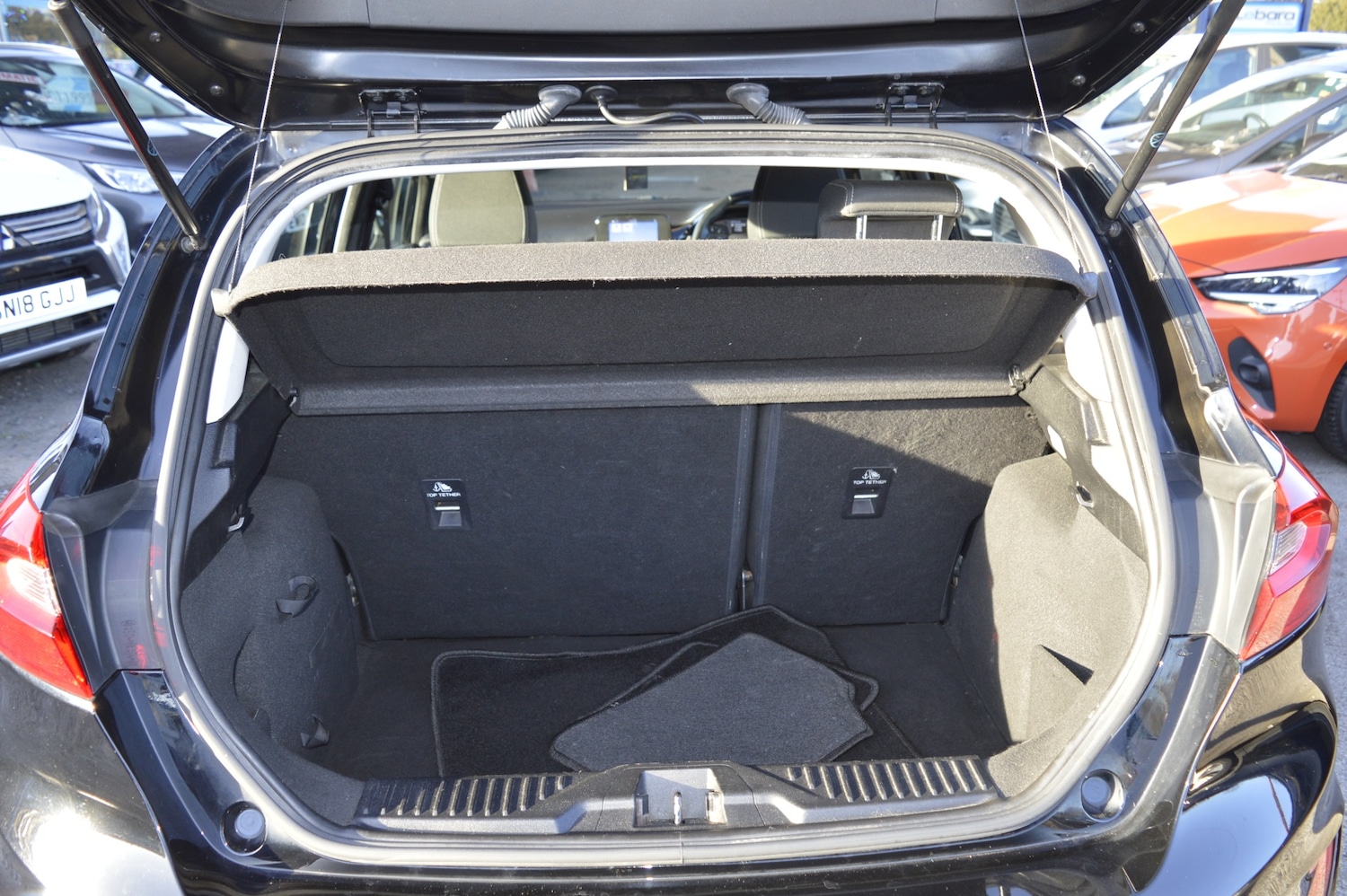 Used Ford Fiesta 2017 for sale - 77071206: Photo 9