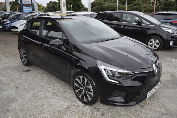 Used Renault Clio 2023 for sale - 75193287: Photo 1