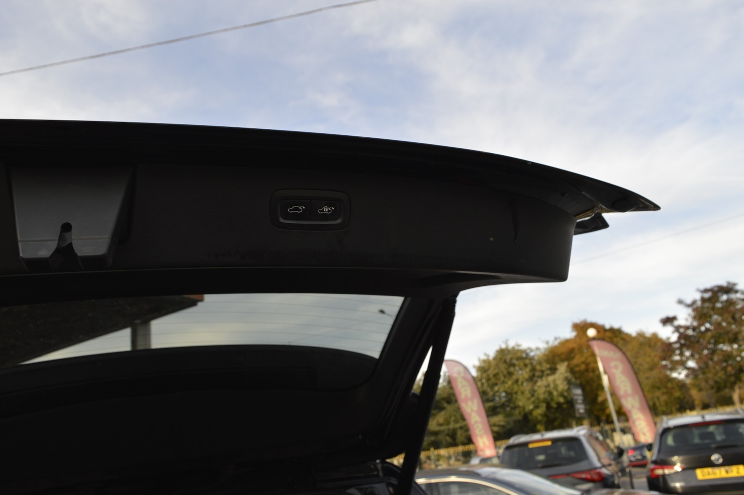 Used Volvo XC90 2017 for sale - 77086436: Photo 10