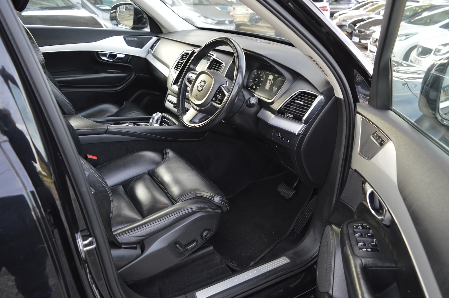 Used Volvo XC90 2017 for sale - 77086436: Photo 16