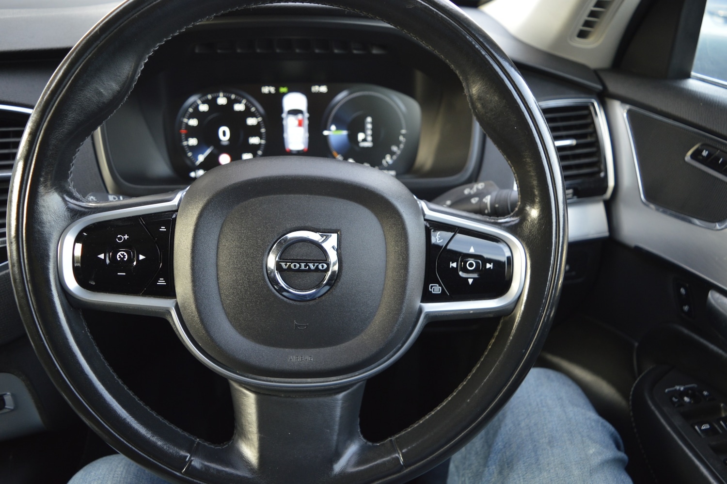 Used Volvo XC90 2017 for sale - 77086436: Photo 18