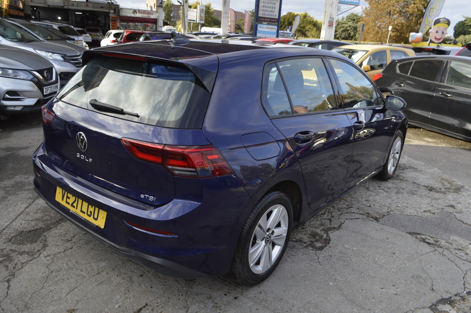 Used Volkswagen Golf 2021 for sale - 76309840: Photo 2