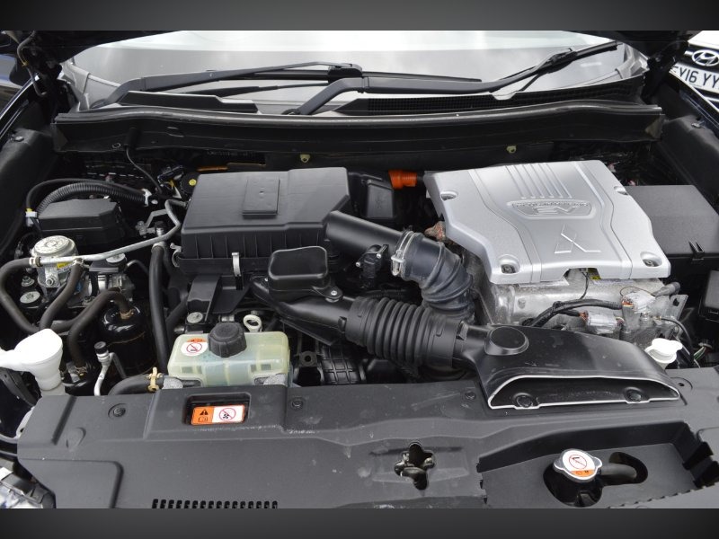 Used Mitsubishi Outlander 2017 for sale - 76862059: Photo 16