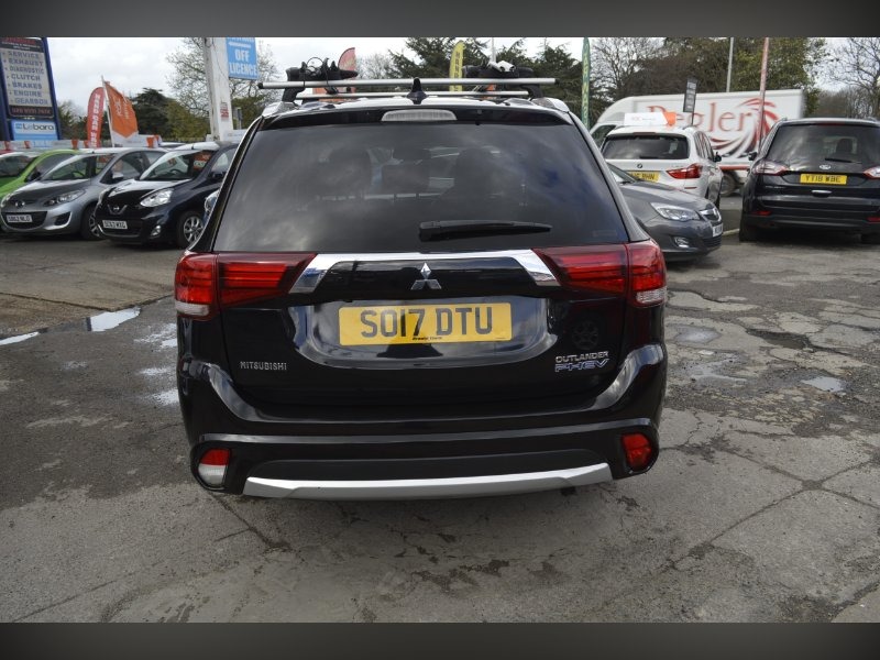 Used Mitsubishi Outlander 2017 for sale - 76862059: Photo 8