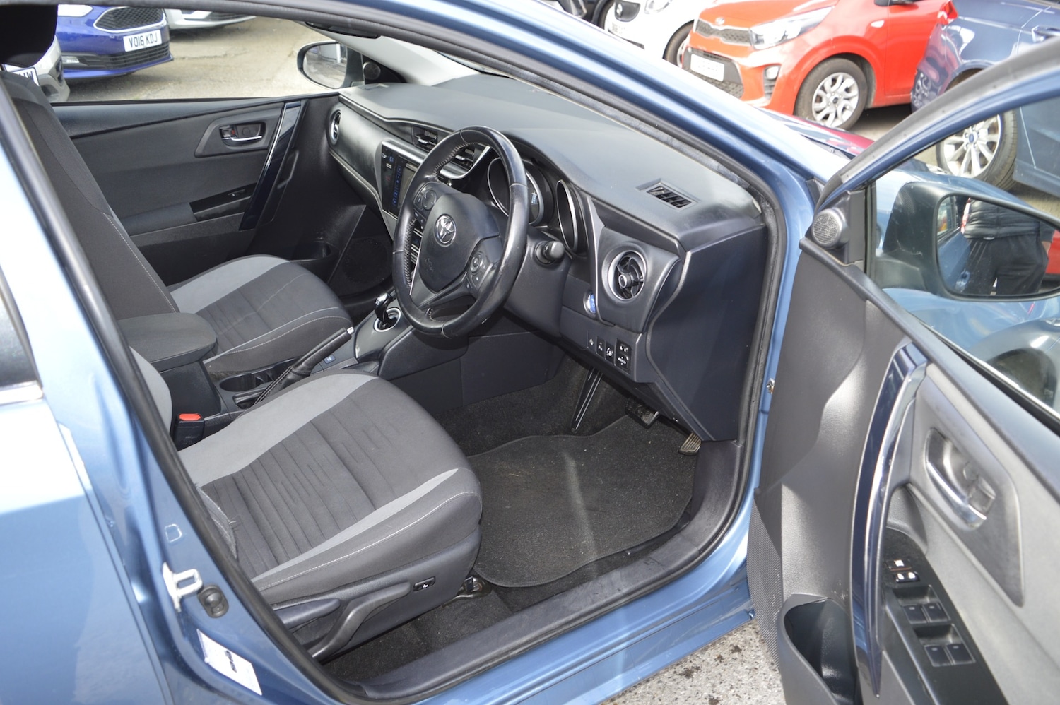 Used Toyota Auris 2017 for sale - 76224037: Photo 14