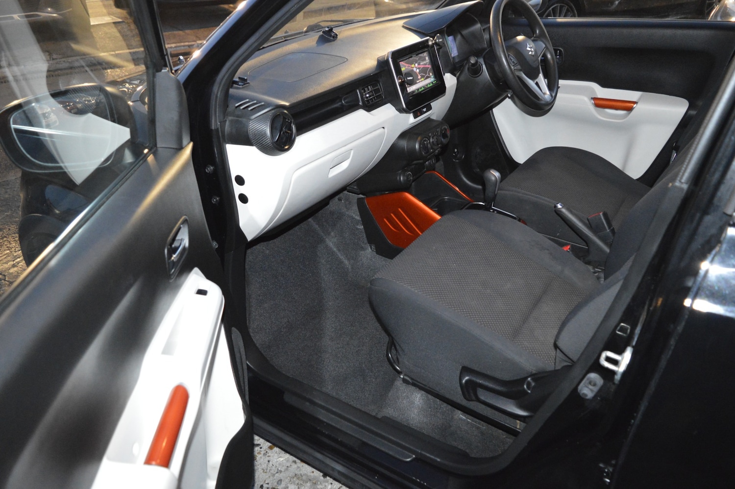 Used Suzuki Ignis 2017 for sale - 76519795: Photo 11