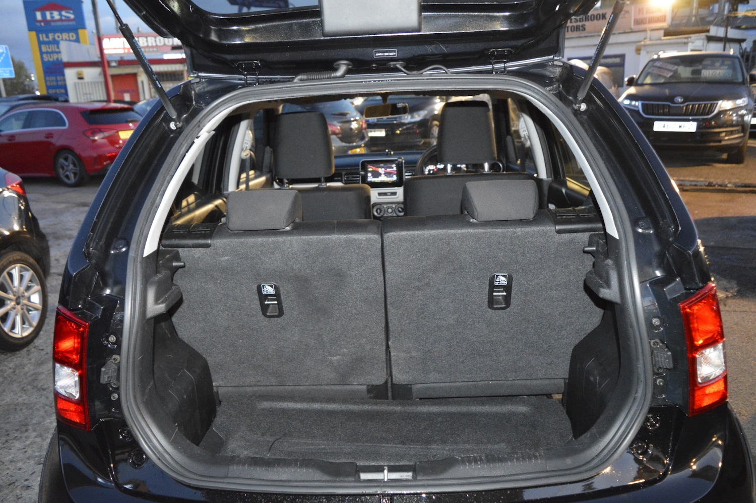 Used Suzuki Ignis 2017 for sale - 76519795: Photo 9