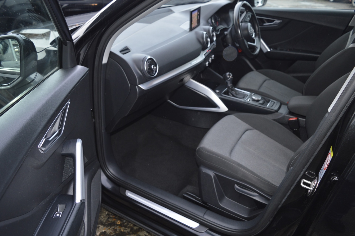 Used Audi Q2 2018 for sale - 76845996: Photo 11