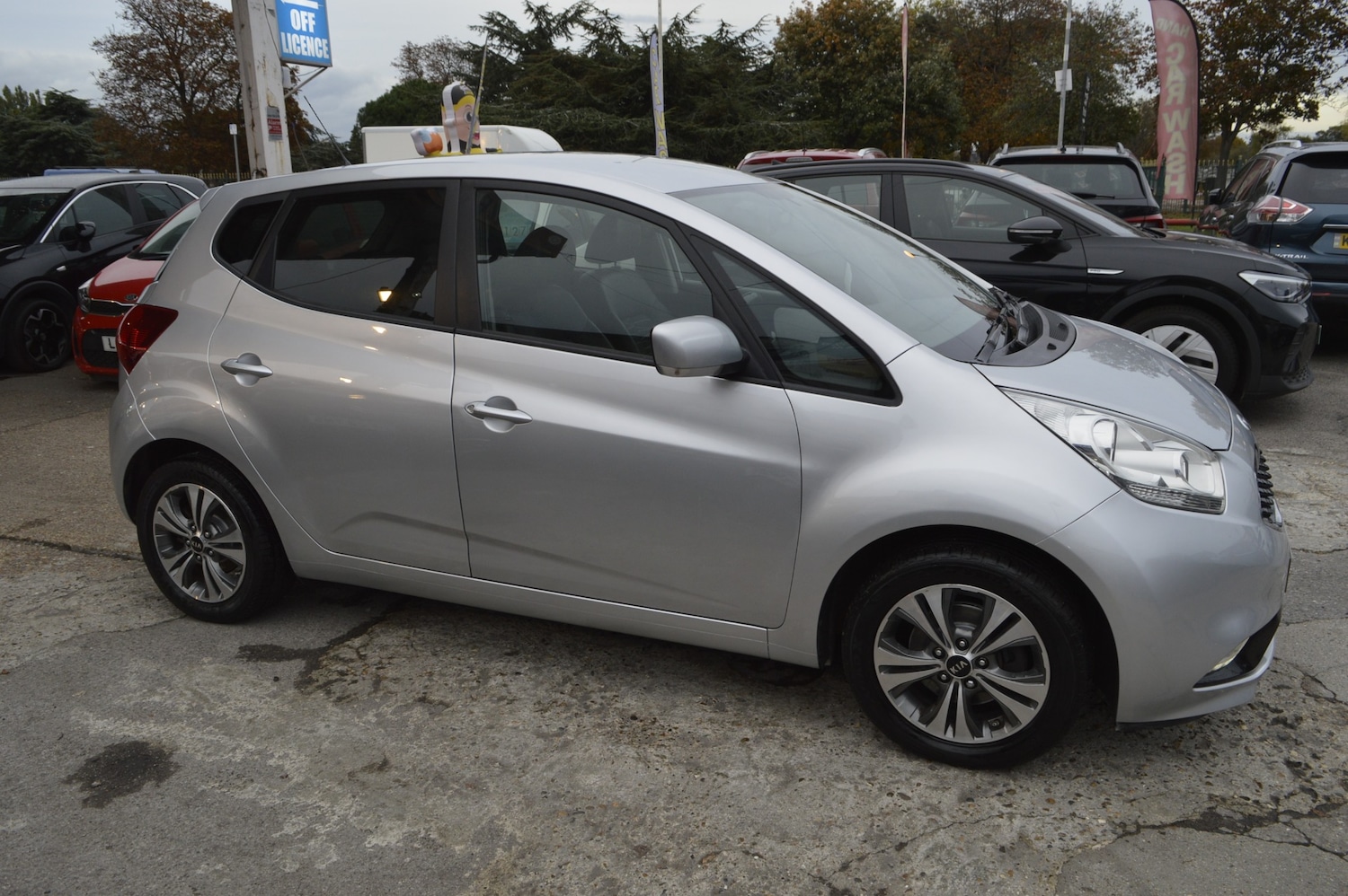 Used Kia Venga 2017 for sale - 76354980: Photo 6