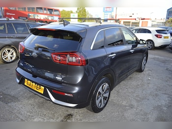 Used Kia Niro 2017 for sale - 78325526: Photo