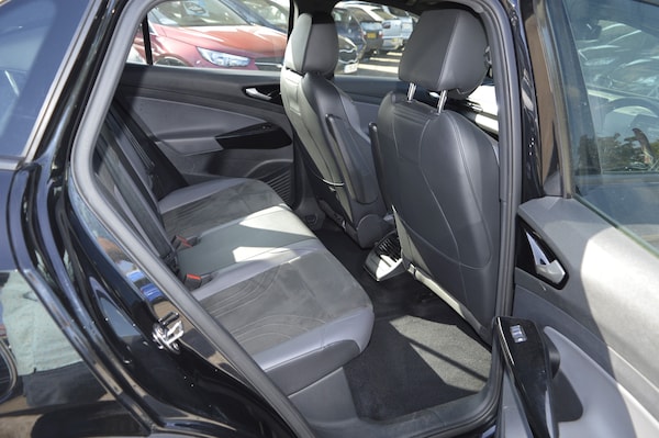 Used Volkswagen ID.4 2021 for sale - 75537476: Photo 12