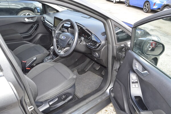 Used Ford Fiesta 2018 for sale - 75655109: Photo 14