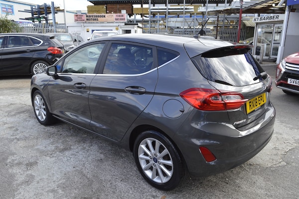 Used Ford Fiesta 2018 for sale - 75655109: Photo 4
